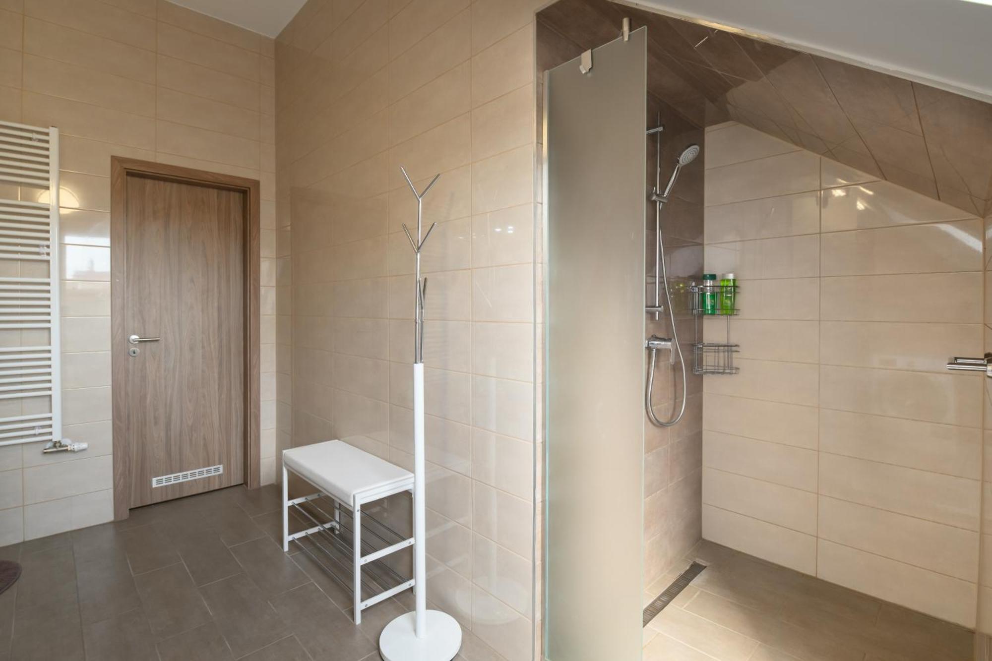 Domino Suite Eger Exterior foto